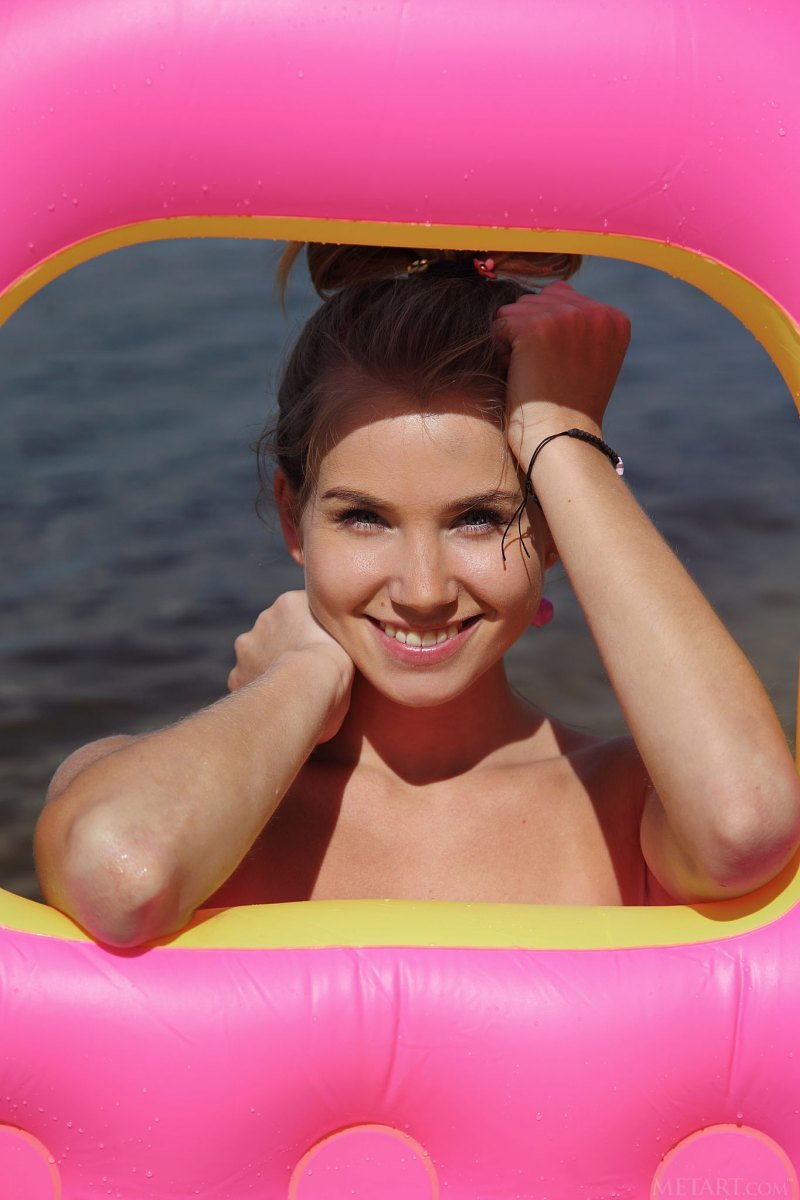 Анастасия, 23 года, 10 размер груди